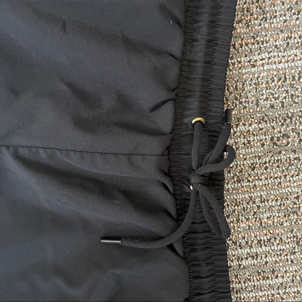 Fabletics Black Lightweight Active Running Shorts‎ - Picture 8 of 9